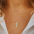 Load image into Gallery viewer, Twisted Stones Pendant Necklace (GOLD/CARAT/WEIGHT)
